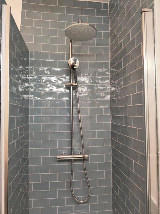 פריז Appartement Les Abbesses מראה חיצוני תמונה